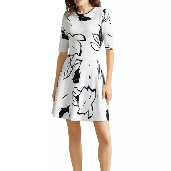 Ted Baker London dress size 4 - Picture 10 of 10